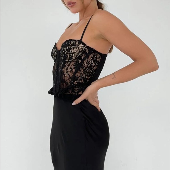 Rumored CABARET CORSET XS SOLD OUT - Picture 4 of 6